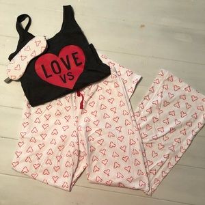 NEW Victoria’s Secret PJ set